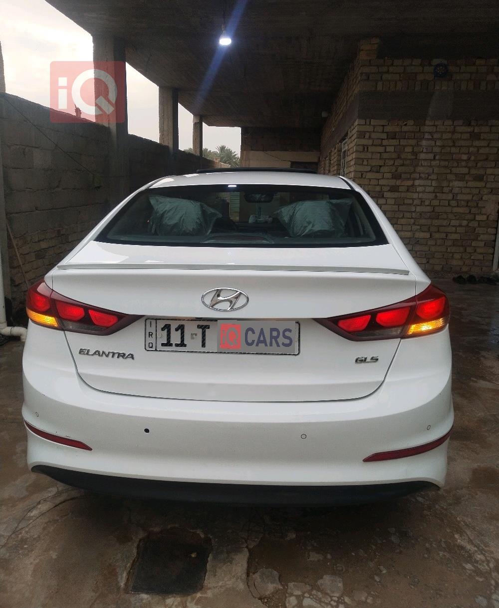 هيونداي النترا